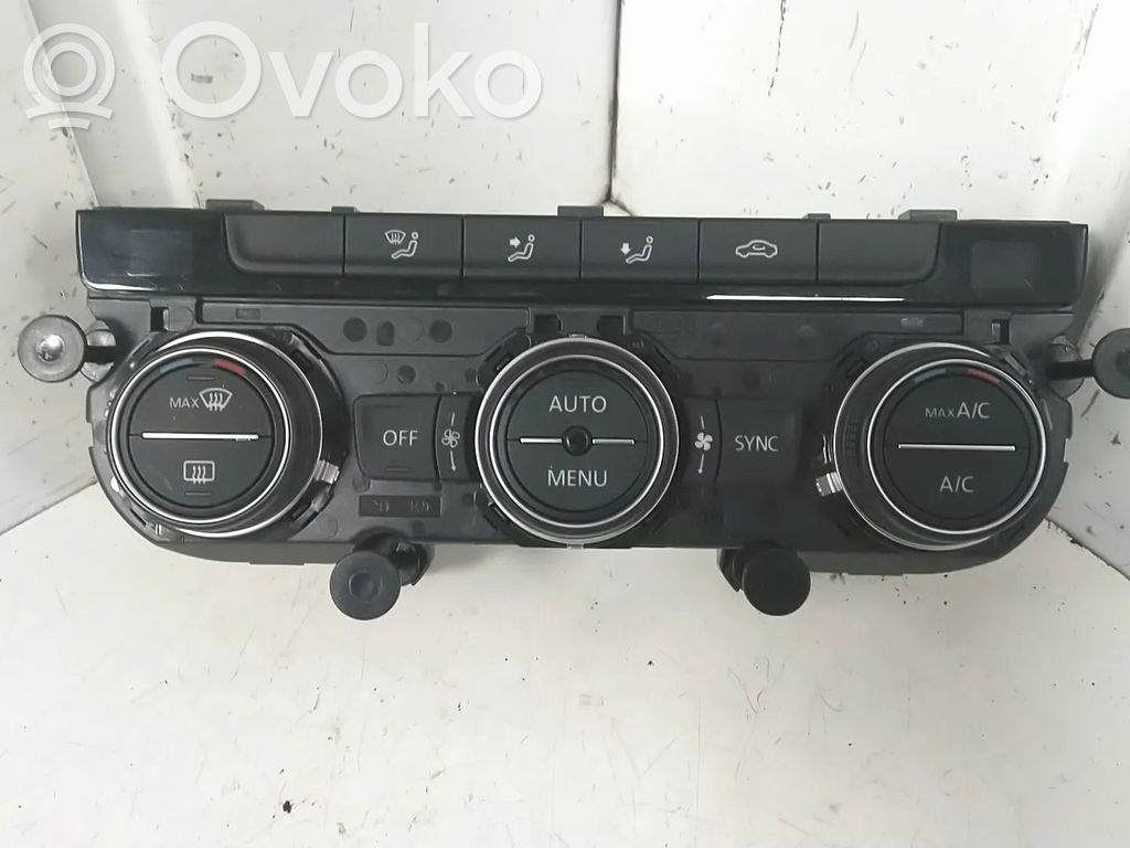 Volkswagen Golf VII Panel klimatyzacji 