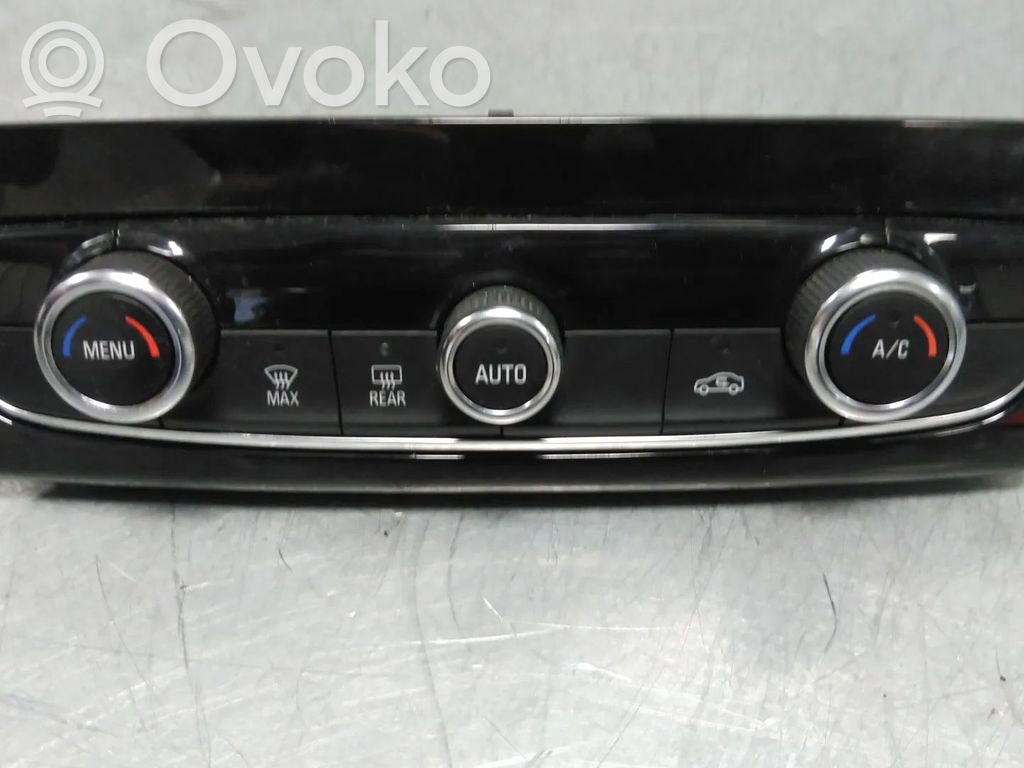 Opel Corsa F Panel klimatyzacji 