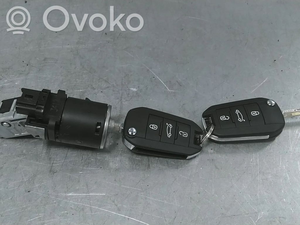 Opel Corsa F Virtalukon kytkin 