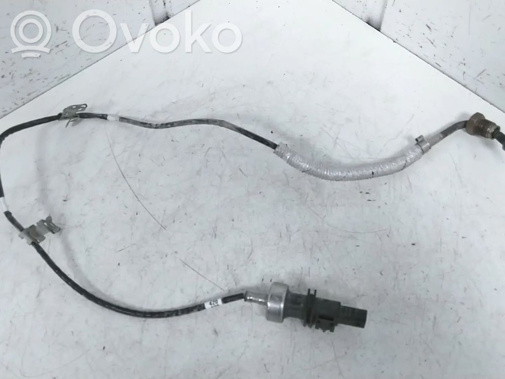 Volkswagen PASSAT B8 Sensor 