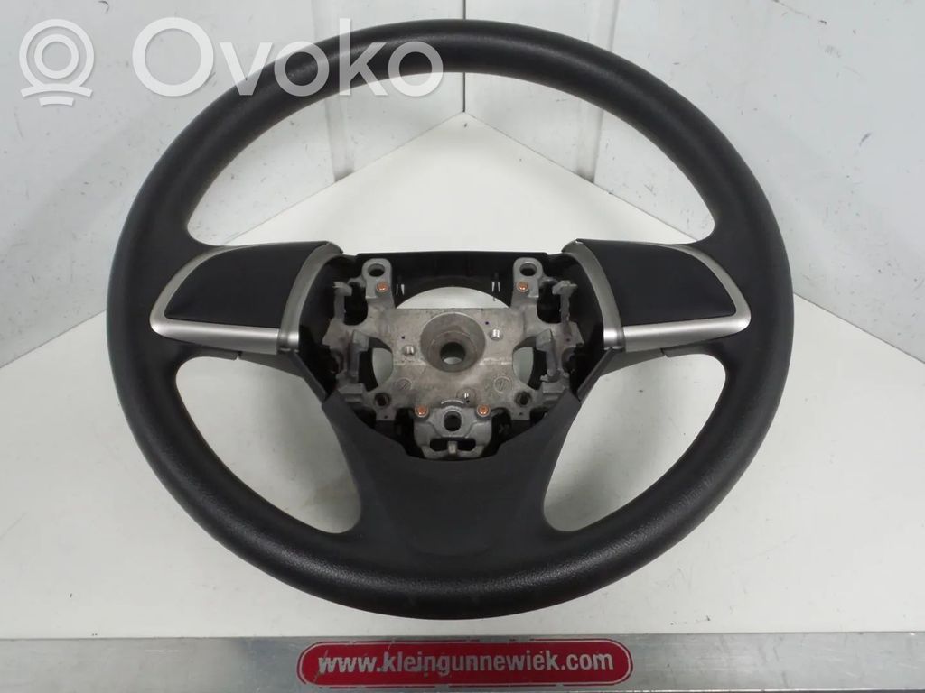 Mitsubishi Space Star Lenkrad 