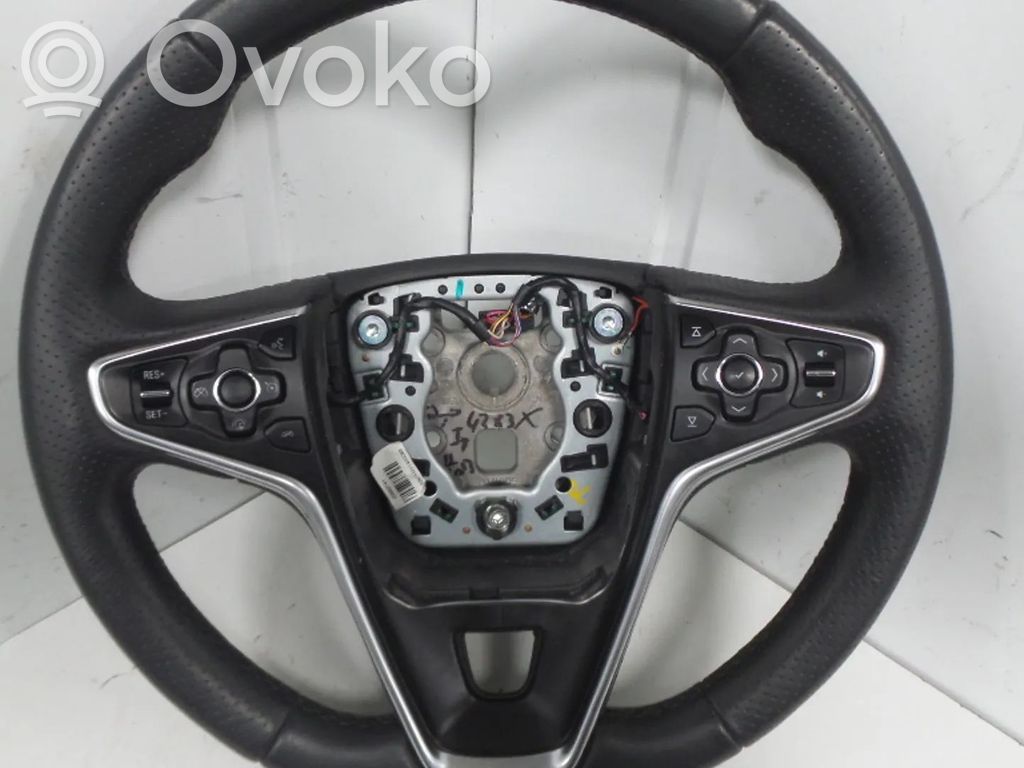Opel Insignia A Ohjauspyörä 