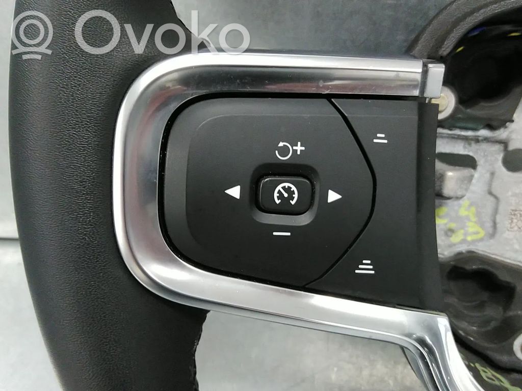 Volvo XC40 Lenkrad 