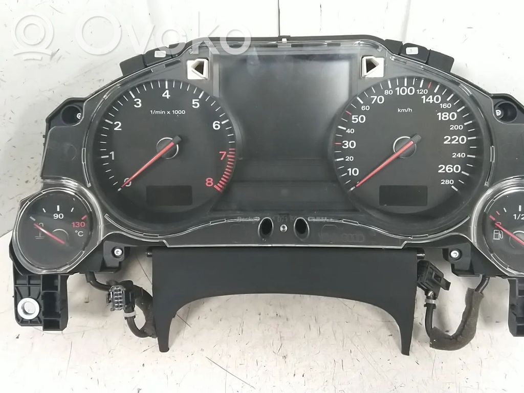 Audi A8 S8 D3 4E Velocímetro (tablero de instrumentos) 
