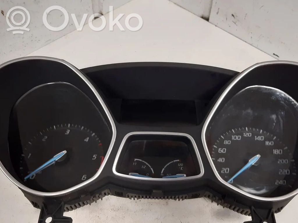 Ford Focus Geschwindigkeitsmesser Cockpit 