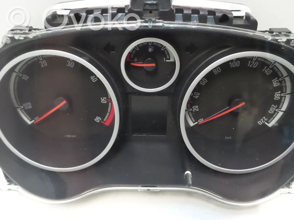 Opel Corsa D Speedometer (instrument cluster) 