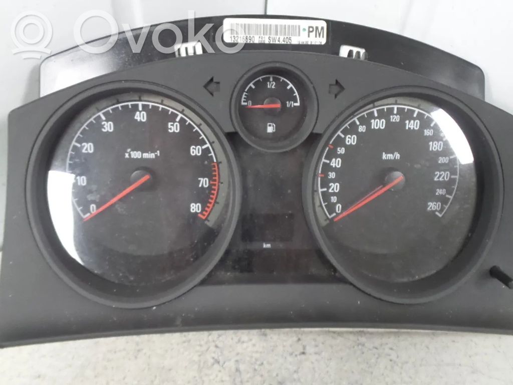 Opel Astra H Nopeusmittari (mittaristo) 