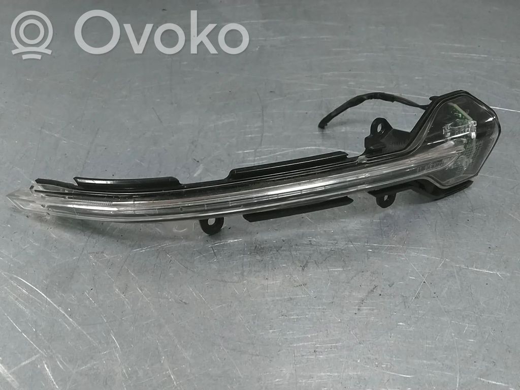 Seat Leon (5F) Front door wing mirror part 