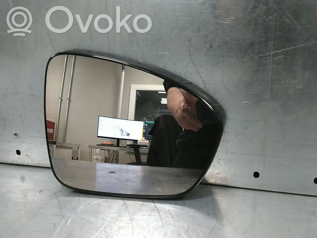 Renault Megane IV Spoguļa stikls 