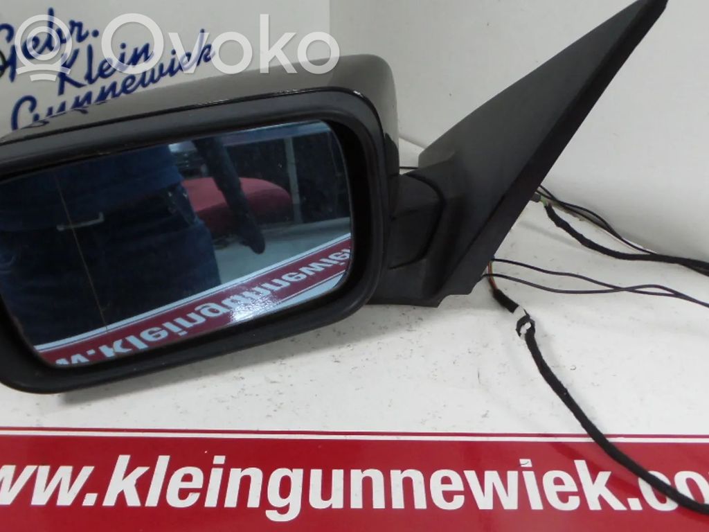 Elektryczne lusterko boczne drzwi przednich