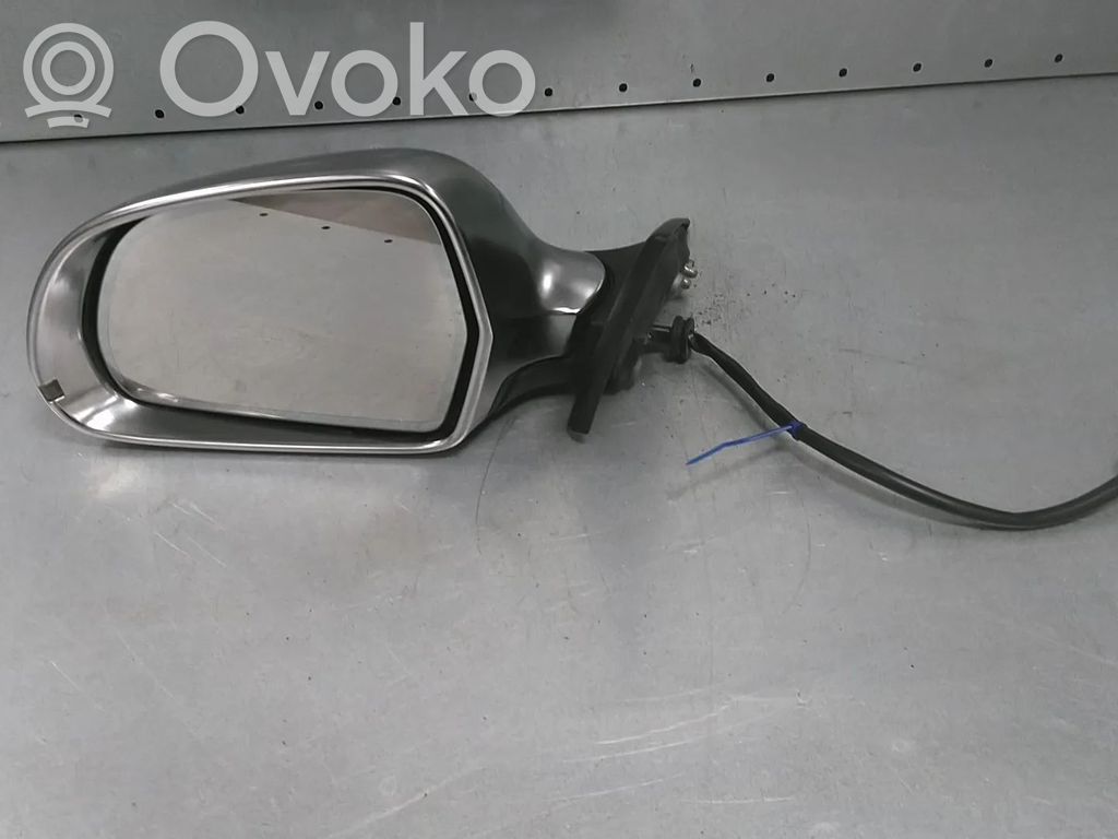 Audi A5 8T 8F Specchietto retrovisore elettrico portiera anteriore 