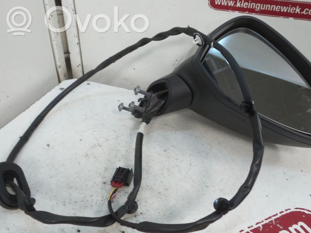 Audi A5 Elektryczne lusterko boczne drzwi przednich 