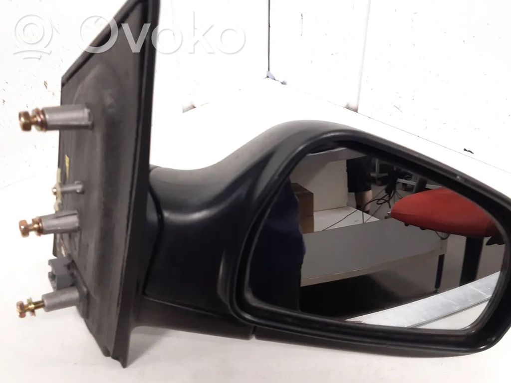 Hyundai Matrix Espejo lateral eléctrico de la puerta delantera 