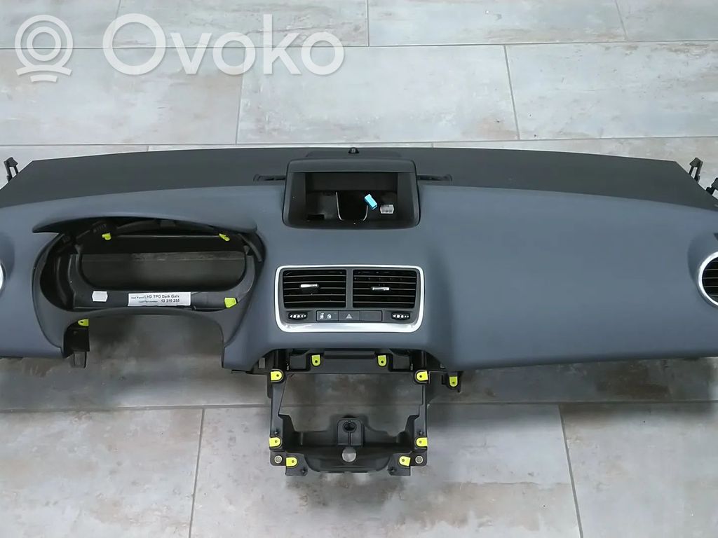 Opel Meriva B Panelis 