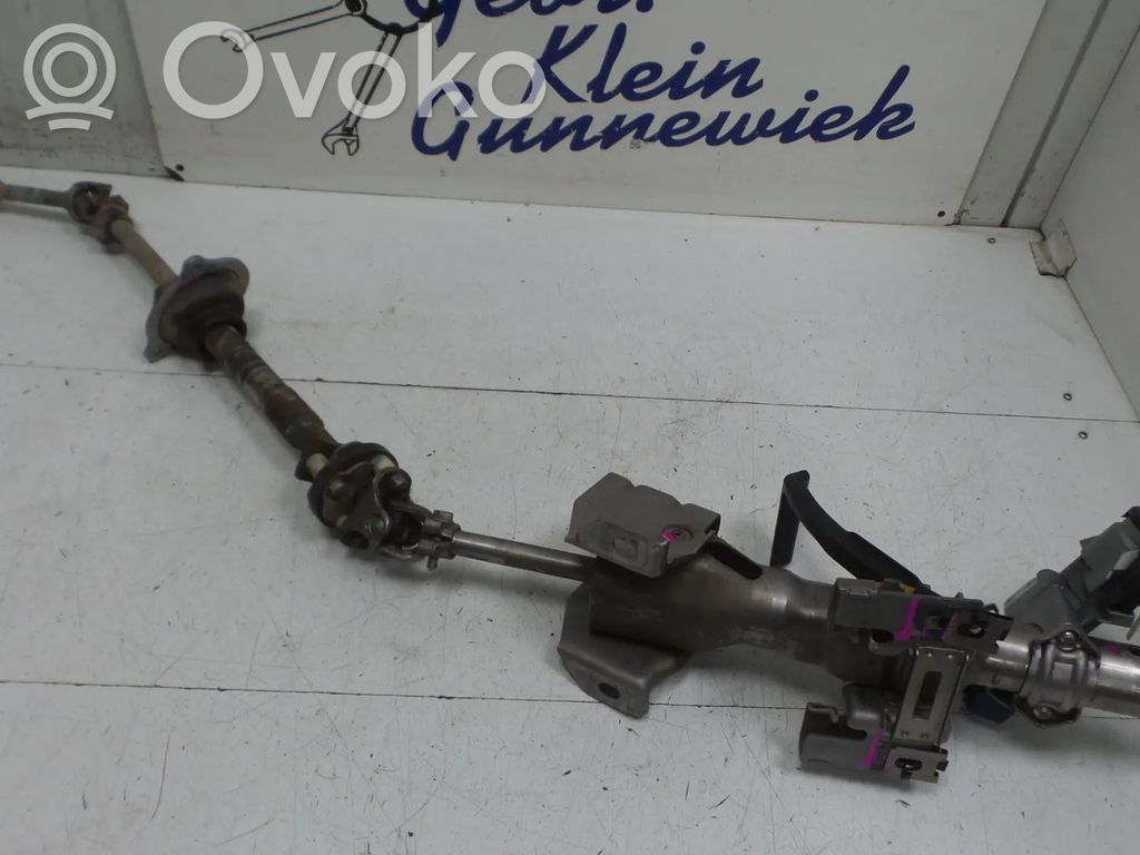 Ford Ranger Kita salono detalė 