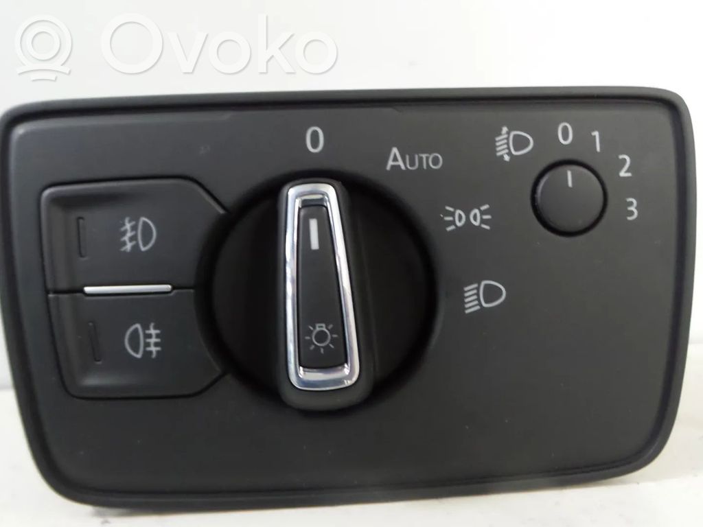 Volkswagen PASSAT B8 Altra parte interiore