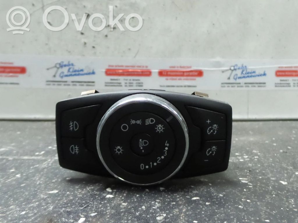 Ford Transit -  Tourneo Connect Cita veida salona detaļa 