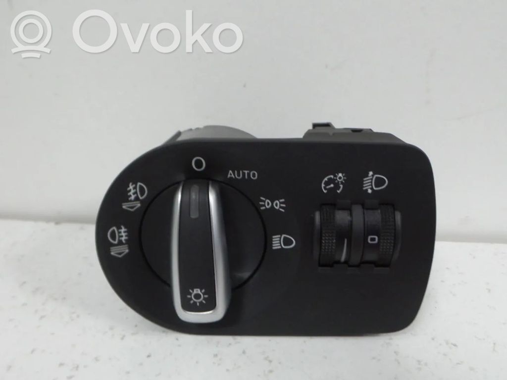 Audi Q3 8U Otros repuestos del interior 