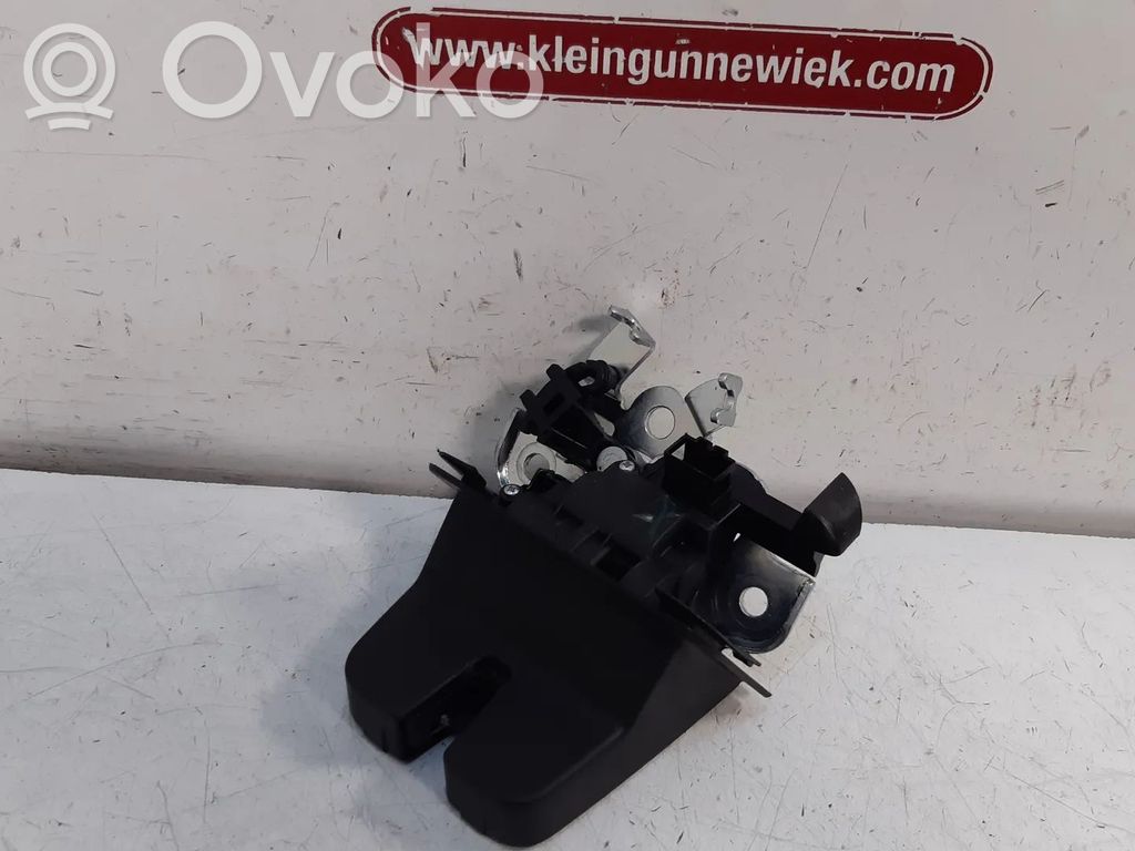 Volkswagen Jetta VI Blocco/chiusura/serratura del portellone posteriore/bagagliaio 