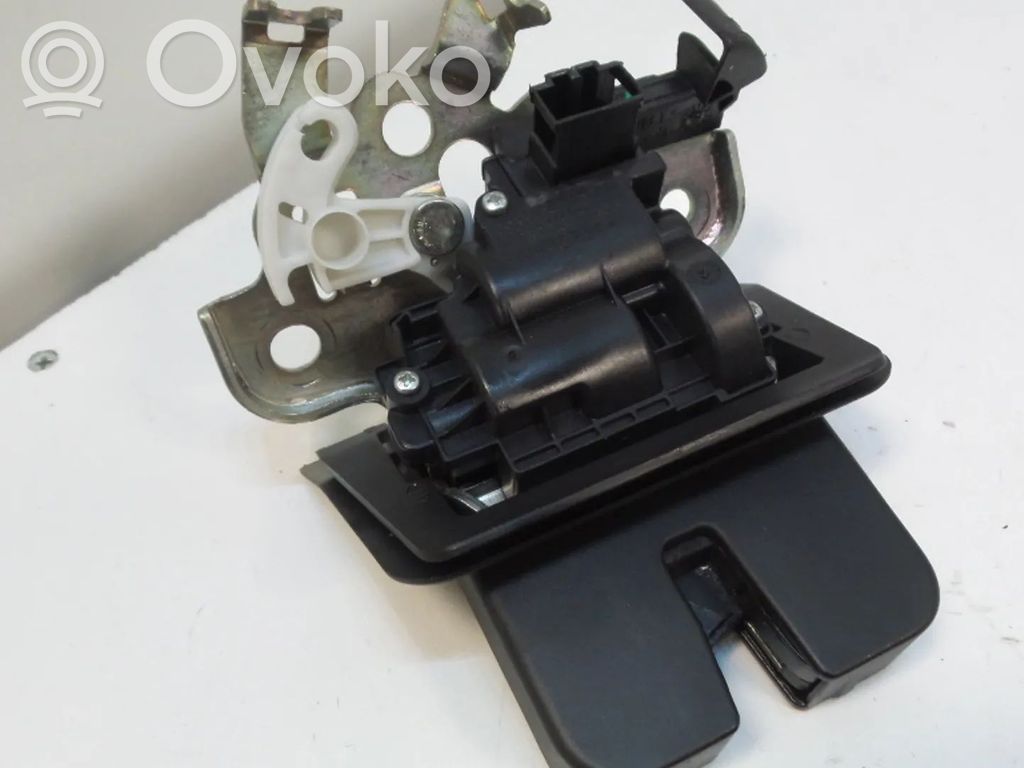 Audi A3 S3 8V Blocco/chiusura/serratura del portellone posteriore/bagagliaio