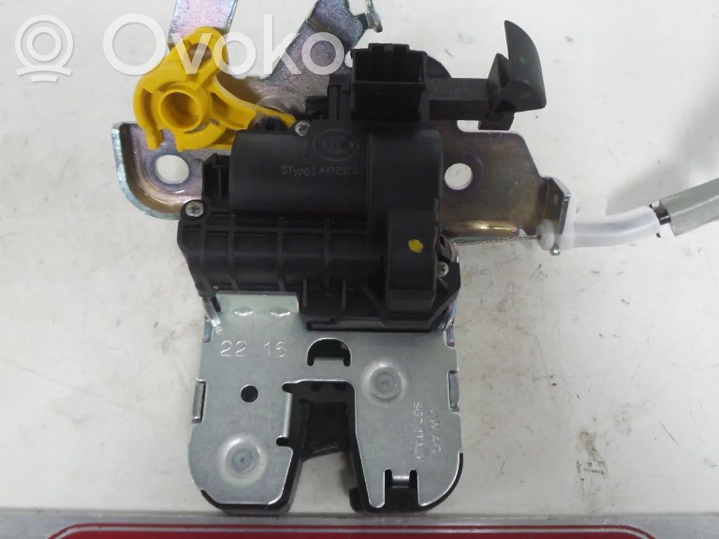 Audi A8 S8 D5 Tailgate/trunk/boot lock/catch/latch 