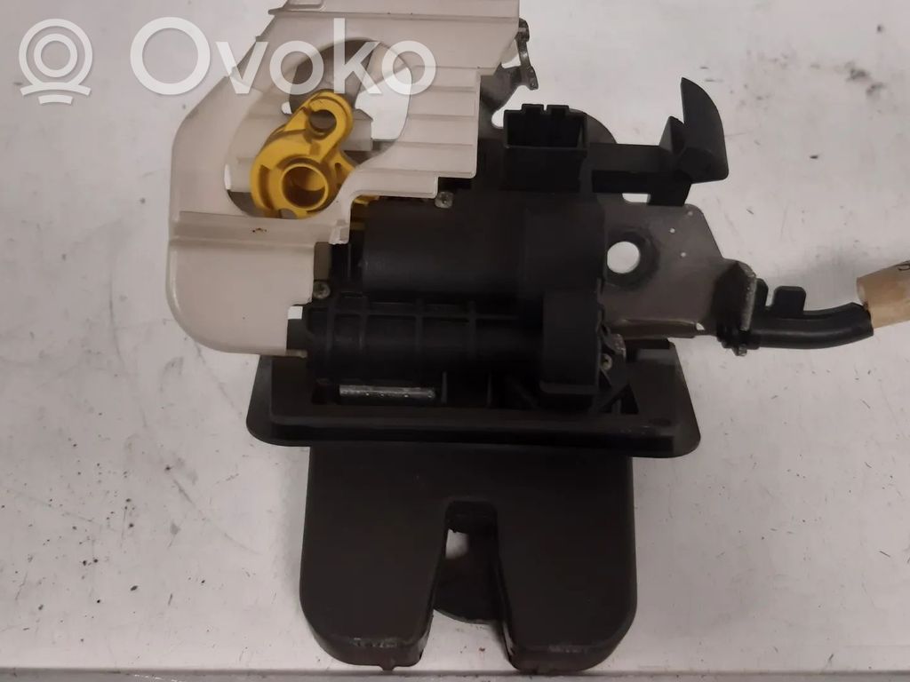 Audi Q7 4M Tailgate/trunk/boot lock/catch/latch 