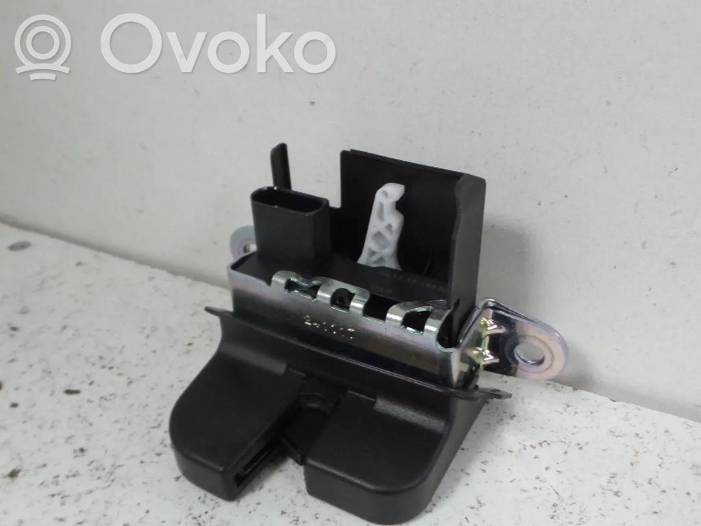 Volkswagen Polo VI Blocco/chiusura/serratura del portellone posteriore/bagagliaio