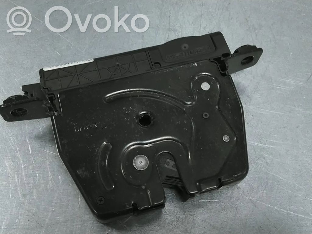 BMW 4 F32 F33 Zamek klapy tylnej / bagażnika 