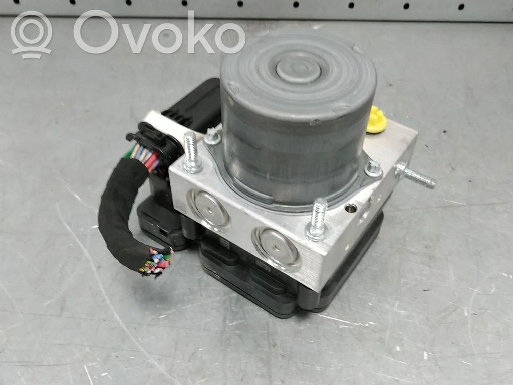 Opel Vivaro Bomba de ABS 