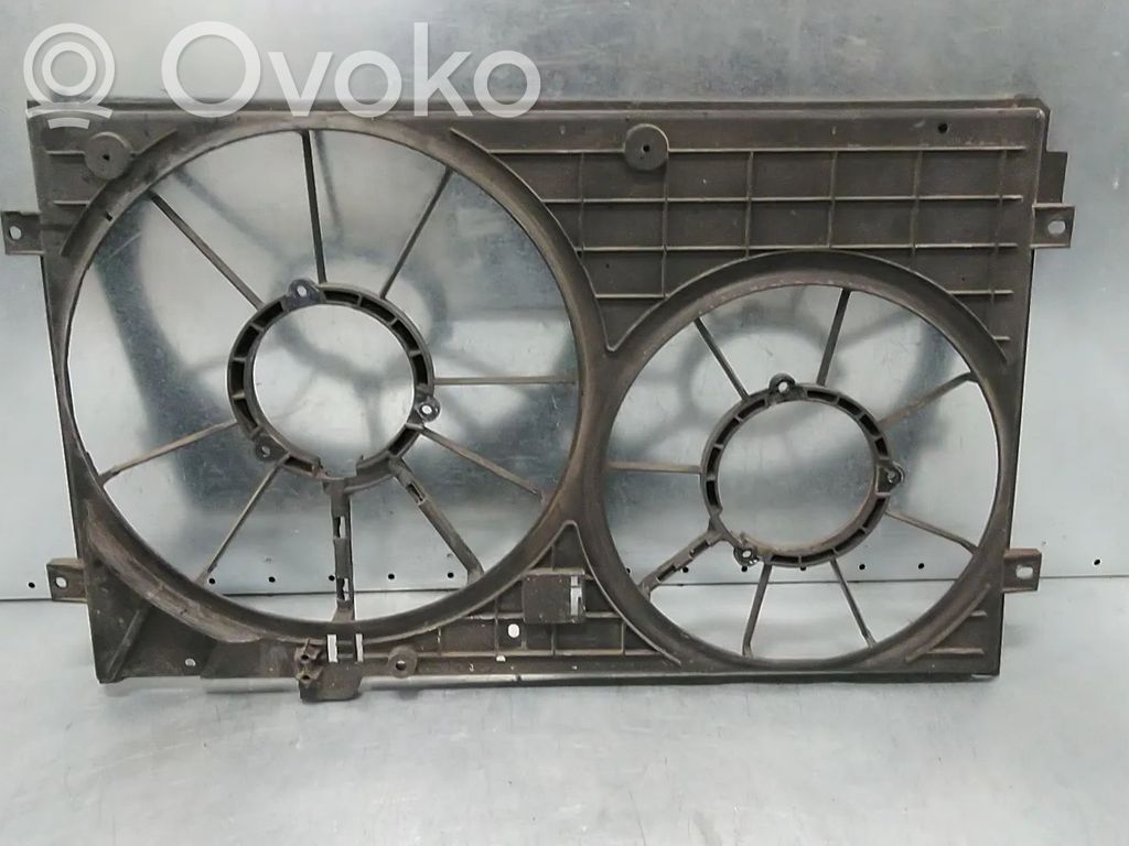 Volkswagen Touran II Lüfterzarge 