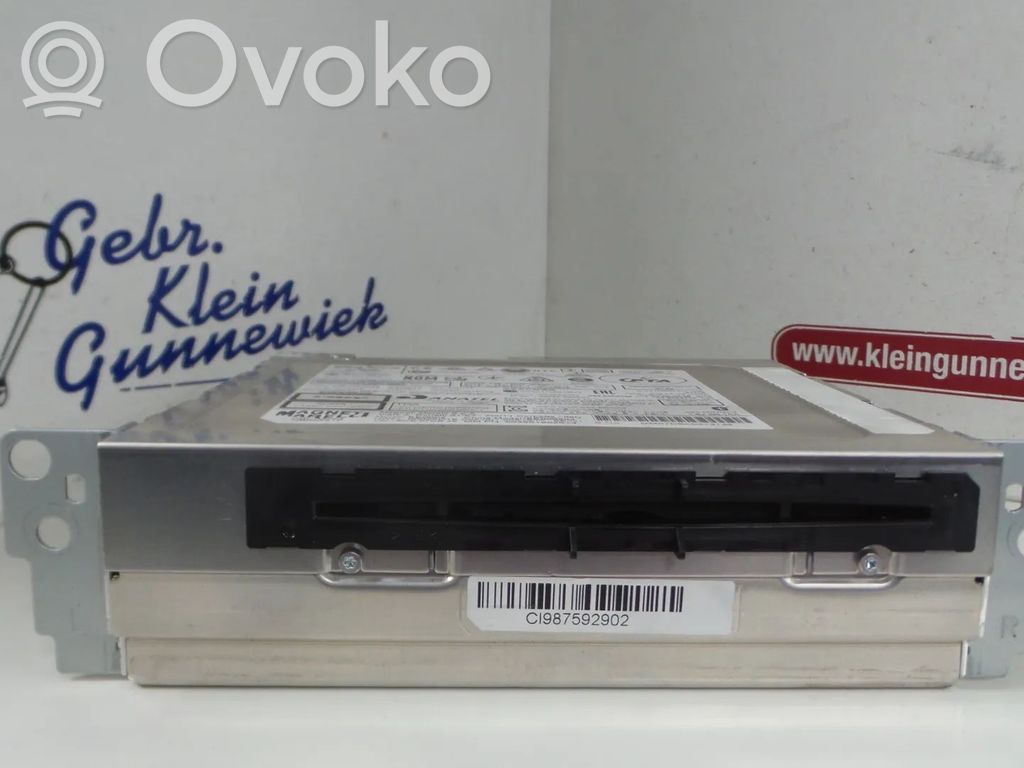 BMW 1 F20 F21 Panel radia 