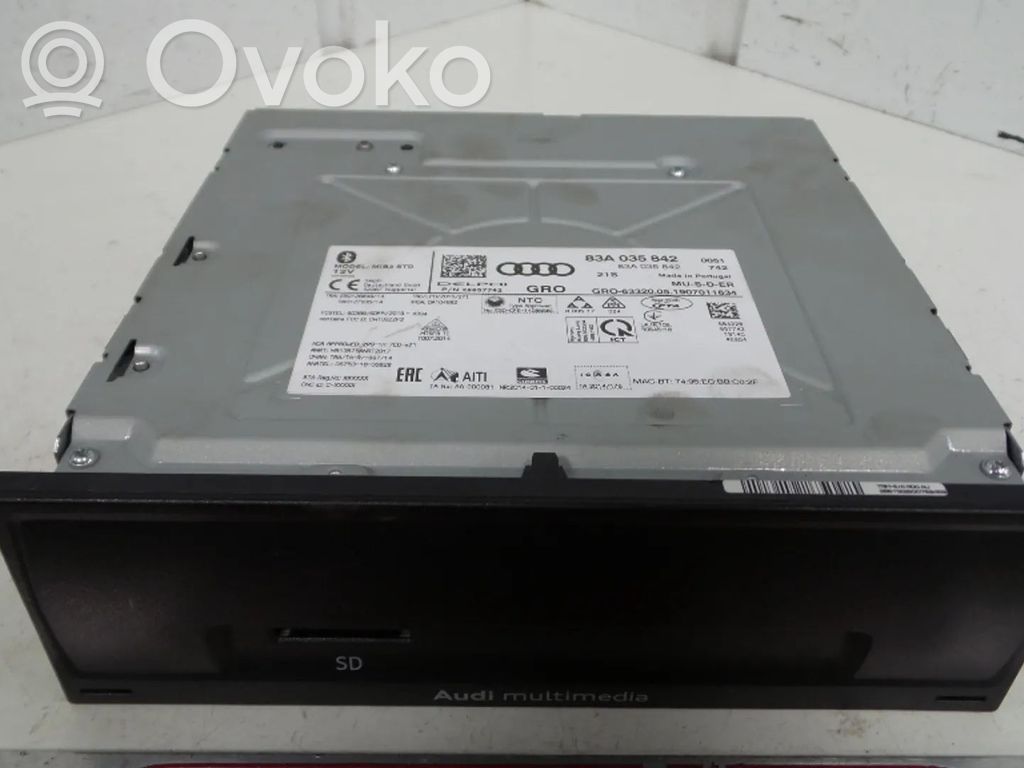 Panel radia   83A035842