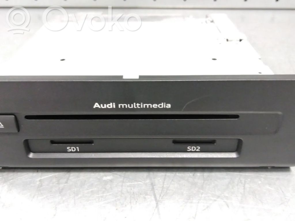 Unidad central de control multimedia   8W0035899