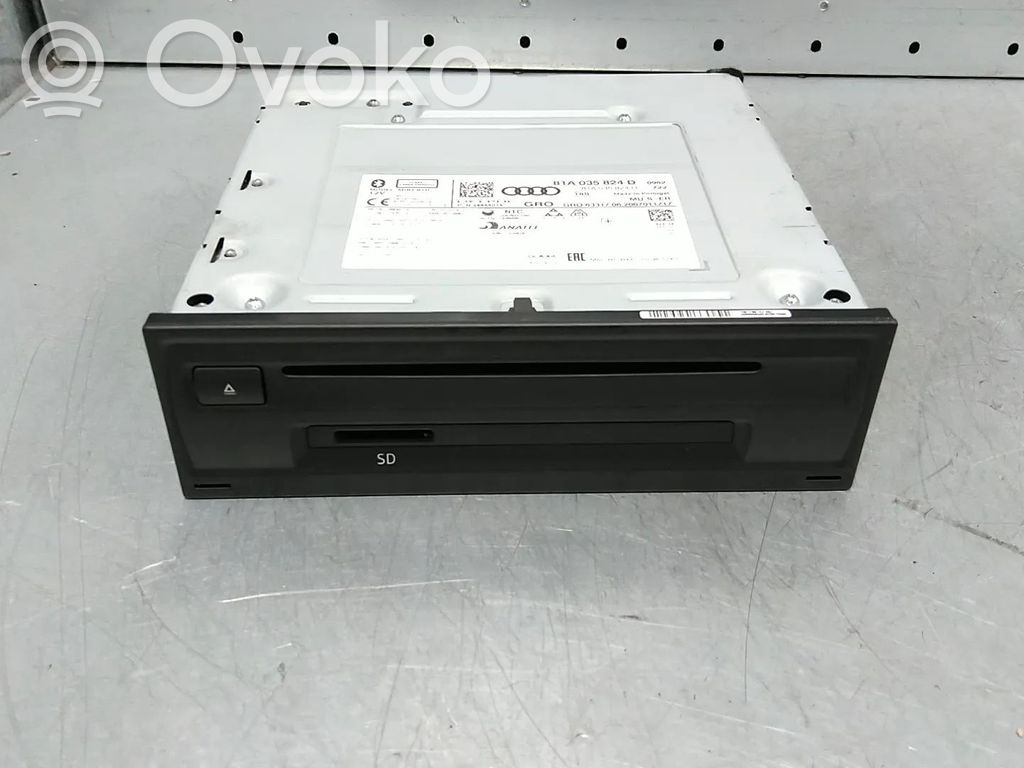 Unidad central de control multimedia   81A035824D
