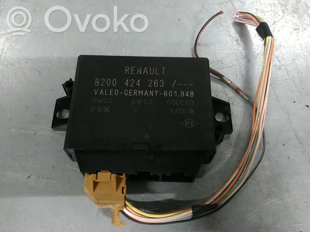 Renault Megane II Pysäköintitutkan (PCD) ohjainlaite/moduuli 