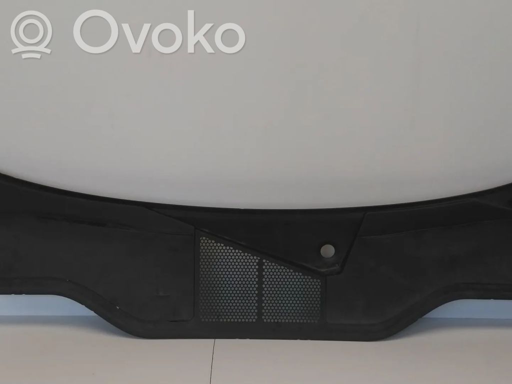 Audi e-tron Wiper trim 