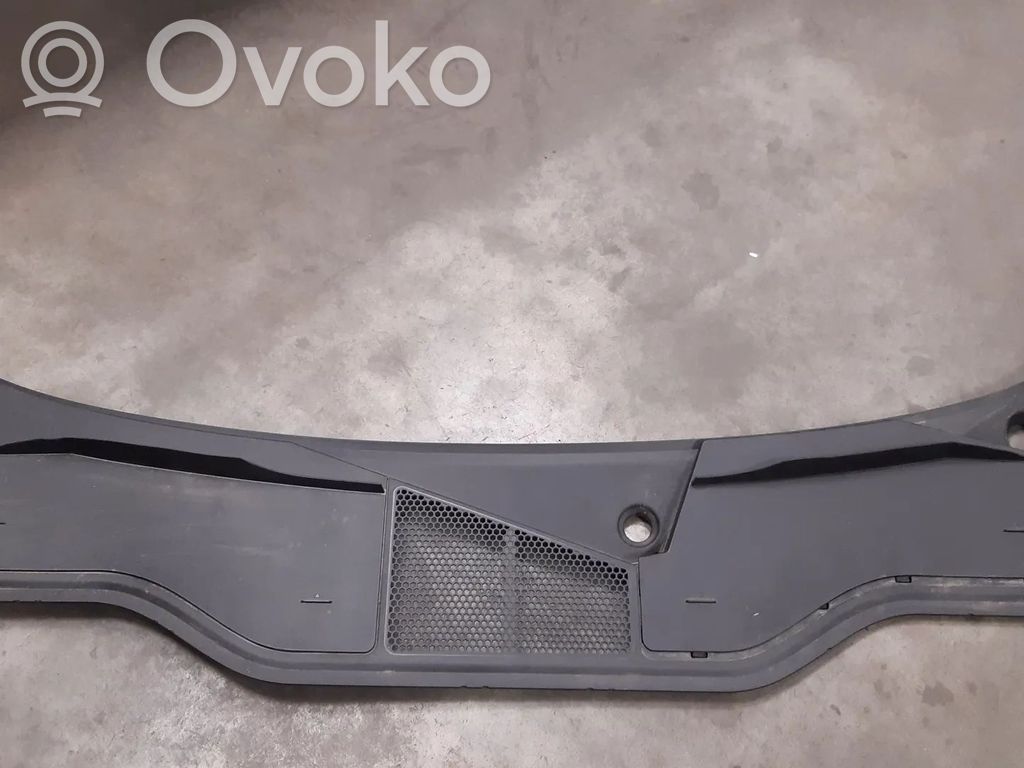 Audi e-tron Wiper trim 