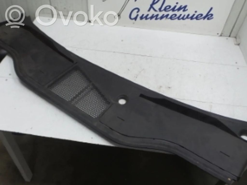 Audi e-tron Wiper trim 
