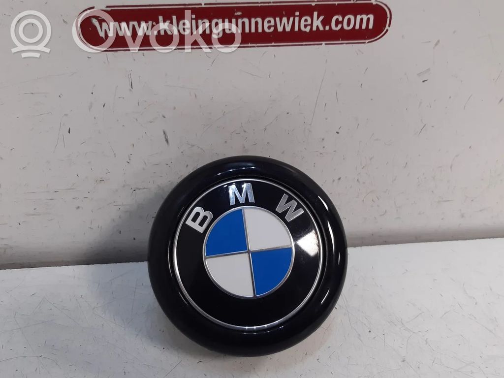 BMW 1 F20 F21 Uchwyt / Rączka otwierania klapy tylnej bagażnika 