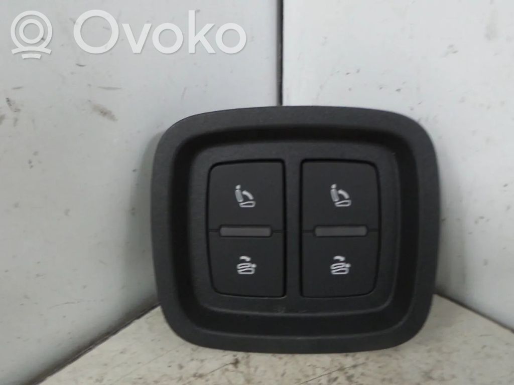 Audi Q7 4M Otros repuestos del interior 