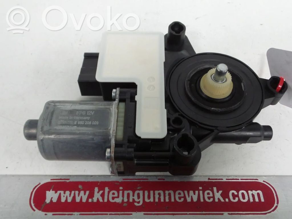 Skoda Fabia Mk3 (NJ) Motor macara geam ușă față 