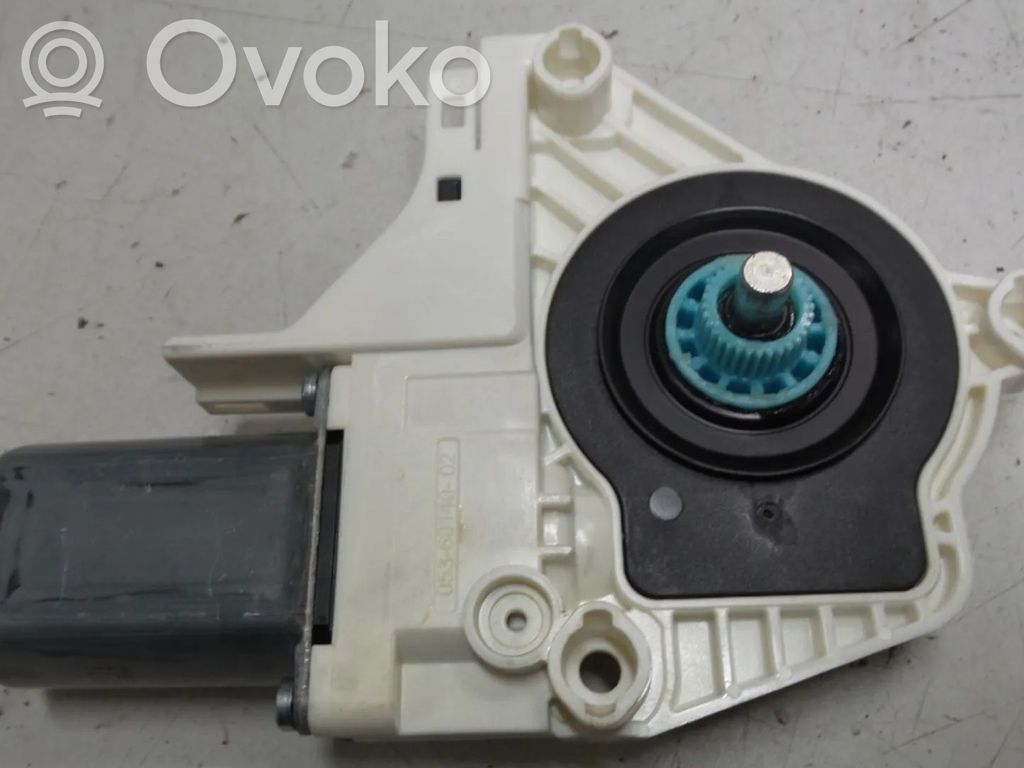 Audi Q3 8U Fensterhebermotor Tür vorne 