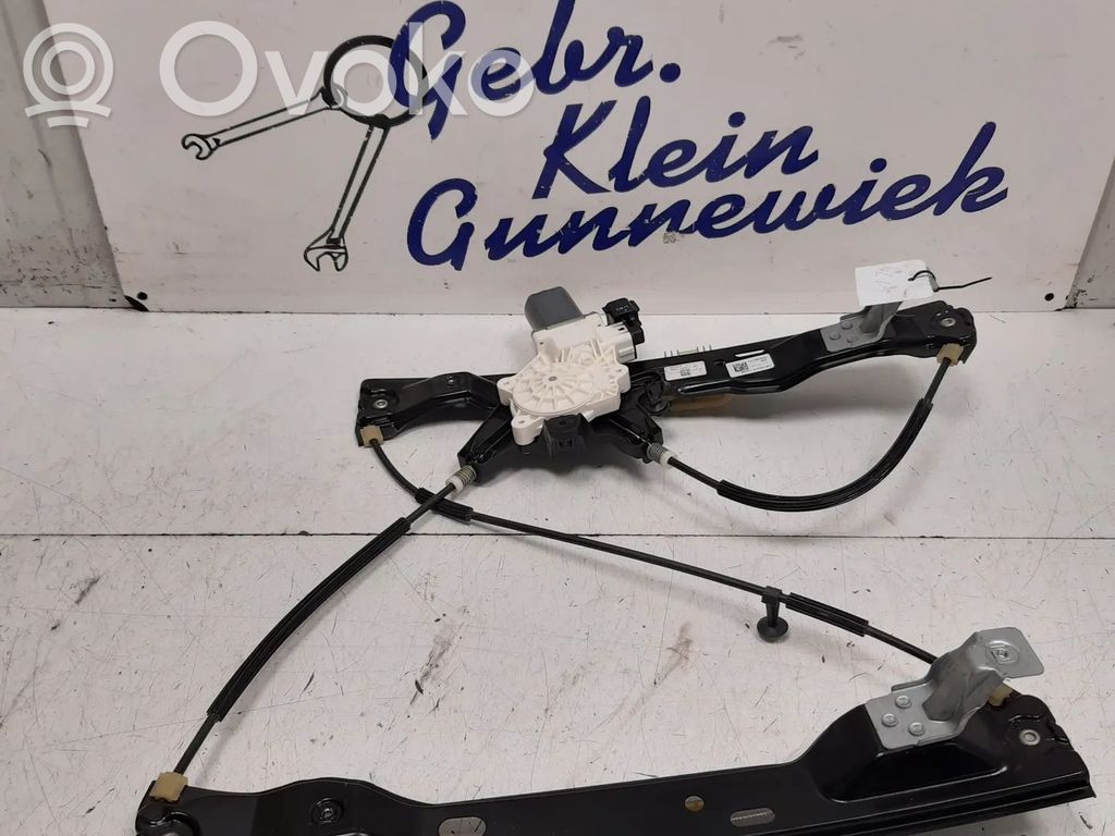 Ford Focus Front door window regulator motor 