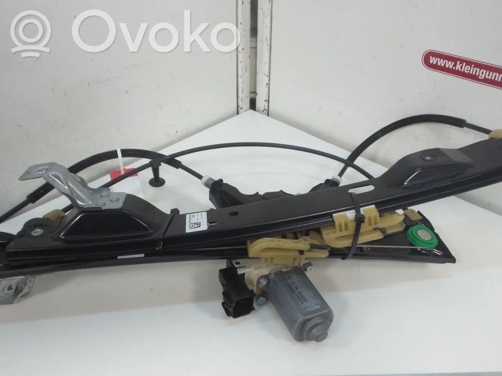 Ford Focus Front door window regulator motor 