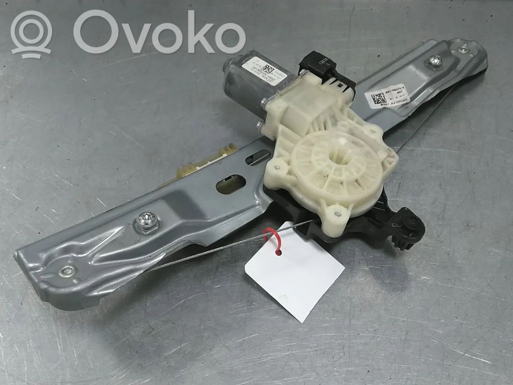 Ford Focus Front door window regulator motor 