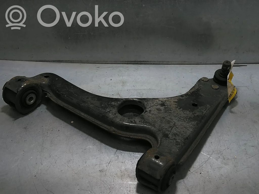 Opel Zafira A Braccio di controllo sospensione anteriore 