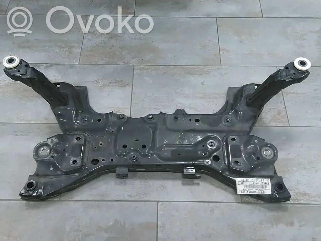 Ford Focus Priekinis traversas 