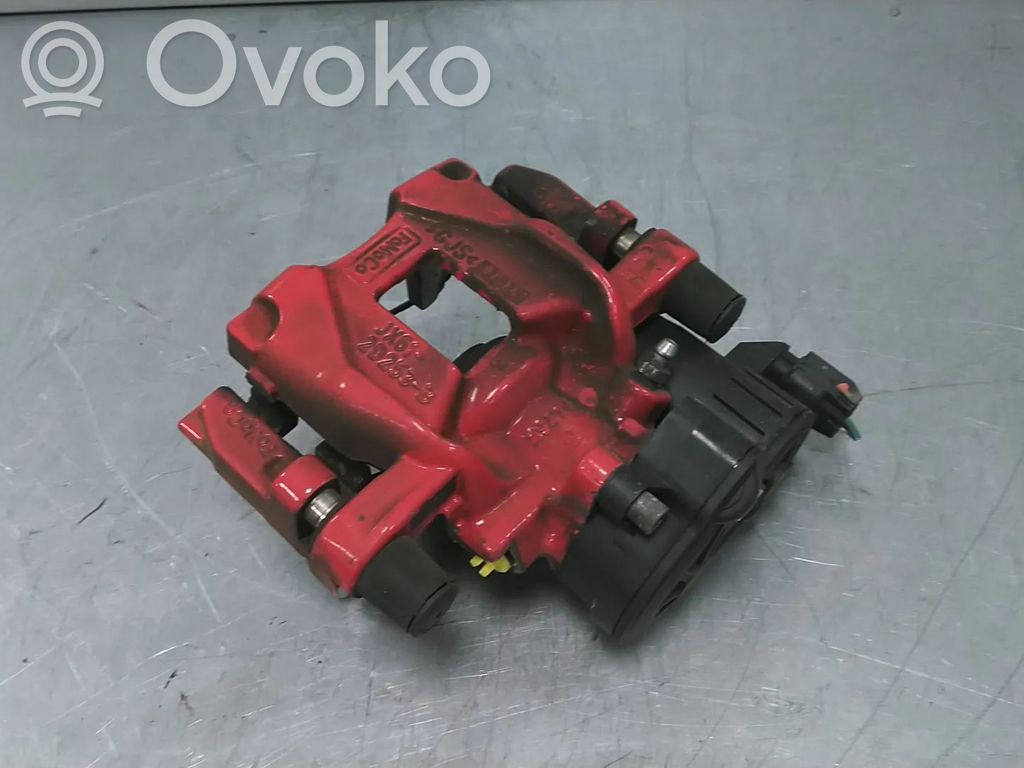 Ford Focus Задний суппорт 