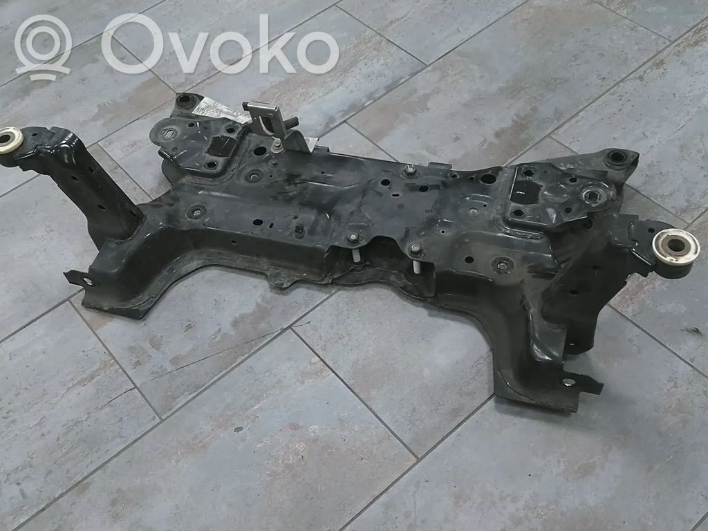 Ford Focus Priekinis traversas 