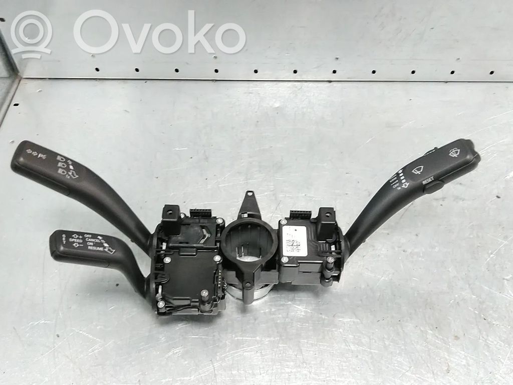 Audi A5 8T 8F Commodo, commande essuie-glace/phare 